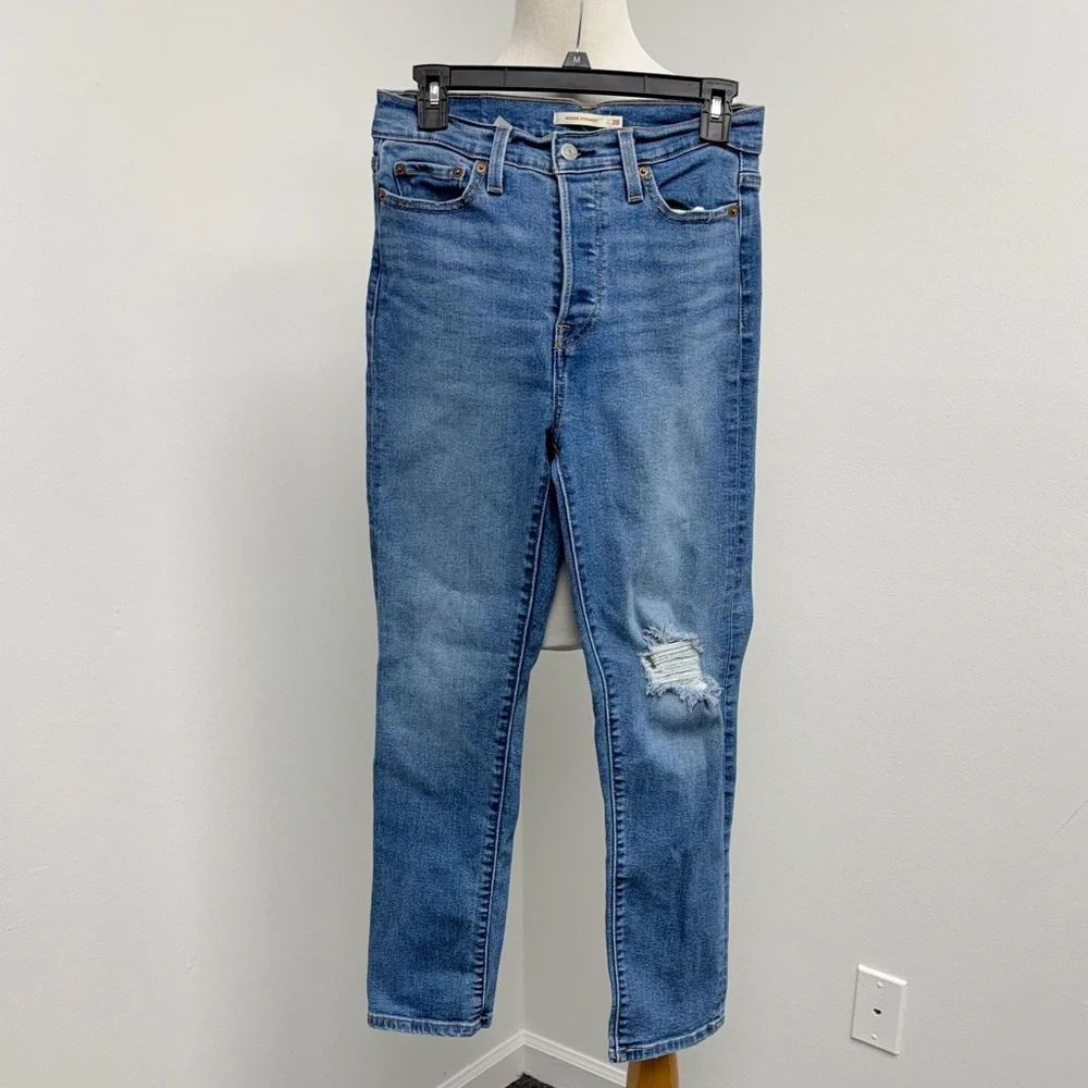 Levi's Women's Wedgie Straight Leg Jeans Button Fly High Rise